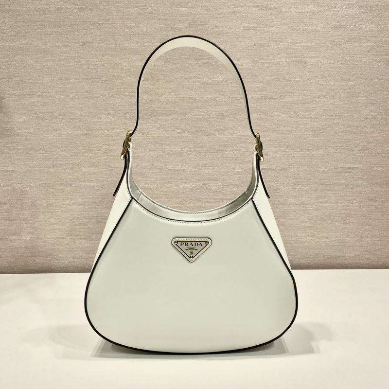 Pra*a cleo bags